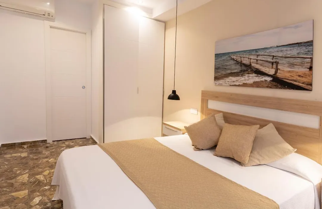 Room Boutique 32-1